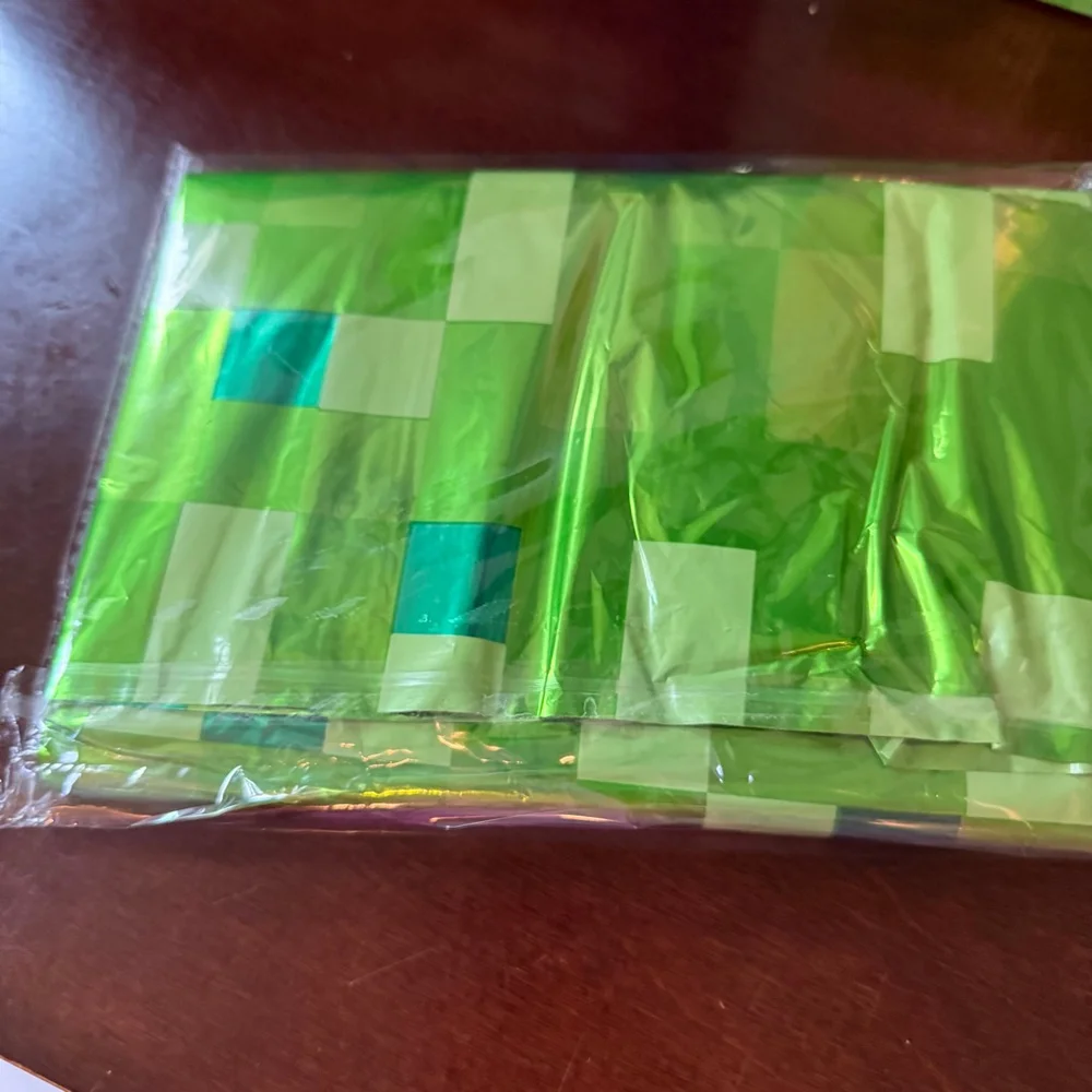 40 Inch Green Pixel Miner Number 7 Balloon Set, 13Pcs Large MIning Foil Metallic